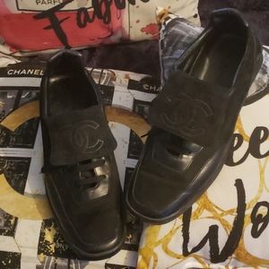 CHANEL VINTAGE SNEAKERS